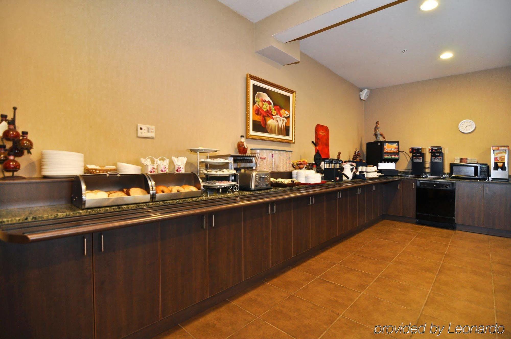 Best Western Plus Saint John Hotel & Suites Exterior foto